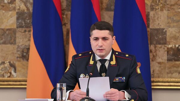 Председатель Следственного комитета Аргишти Кярамян на торжественном заседании, посвященном Дню служащего  (9 октября 2023). Еревaн - Sputnik Армения