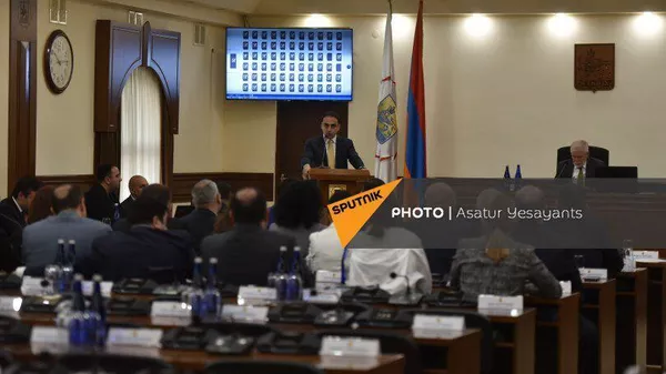Երևանի ավագանու անդրանիկ նիստը - Sputnik Արմենիա