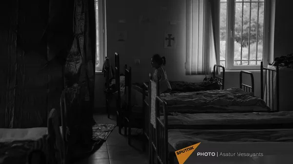 Временное жилище для вынужденных переселенцев из Нагорного Карабаха в селе Сис Араратской области - Sputnik Армения