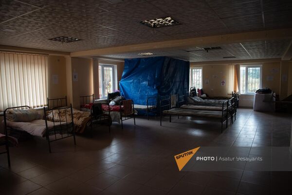 Временное жилище для вынужденных переселенцев из Нагорного Карабаха в селе Сис Араратской области - Sputnik Армения