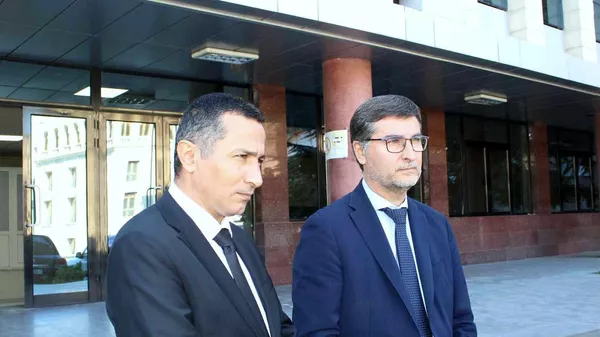 Губернатор Сюника Роберт Гукасян принял вице-президента региона Овернь-Рона-Альпы Франции, мэра Вены Тьерри Ковача (21 октября 2023) - Sputnik Армения