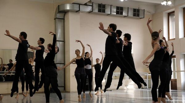 Репетиция в Национальном академическом театре оперы и балета (27 октября 2023). Еревaн - Sputnik Армения