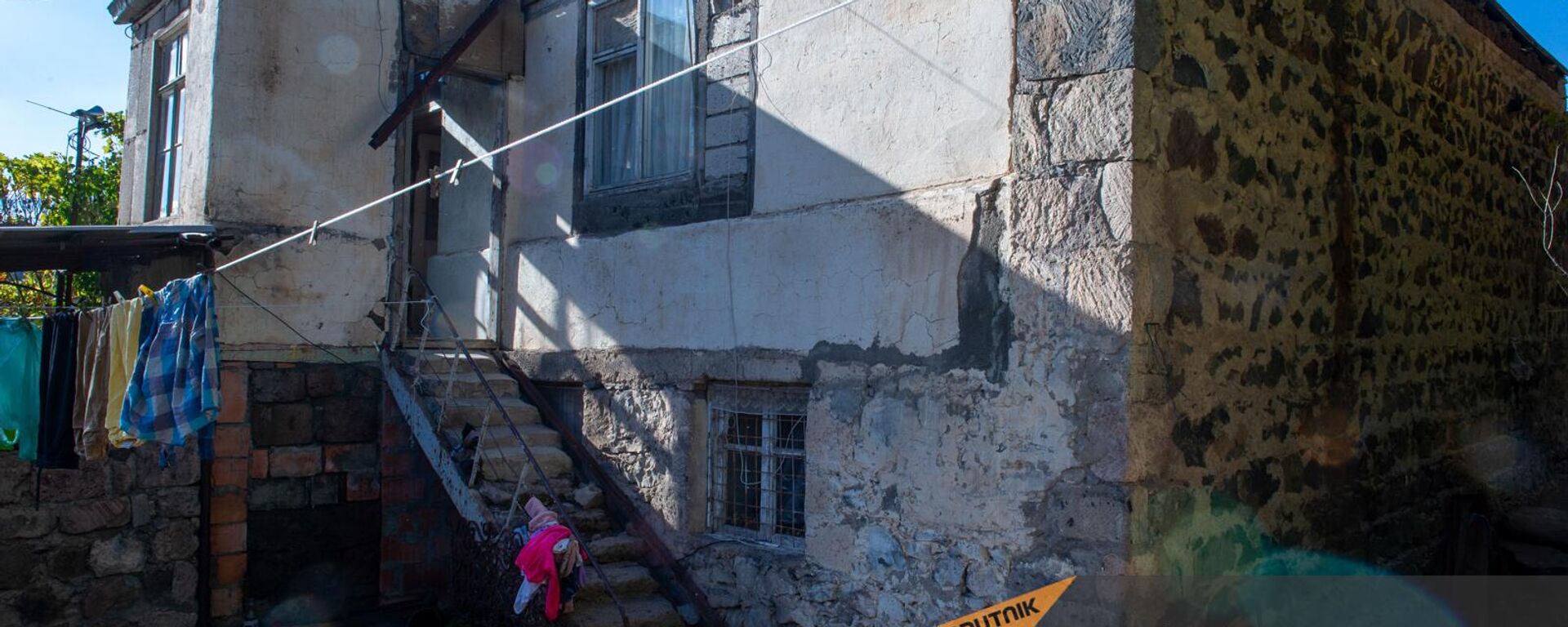 Дом семьи Гаяне Ванесян в селе Ахиту Сюникской области - Sputnik Армения, 1920, 05.11.2023