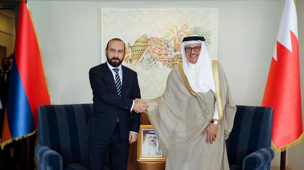 Արարատ Միրզոյանը հանդիպել է Բահրեյնի Թագավորության ԱԳ նախարար Աբդ Ալ-Լատիֆ բին Ռաշիդ Ալ-Զայանիի հետ: - Sputnik Արմենիա