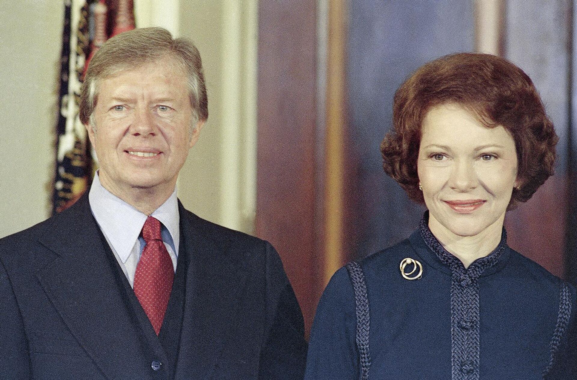 Избранный президент США Джимми Картер со своей женой Розалин Картер, 3 декабря 1976 года - Sputnik Армения, 1920, 20.11.2023