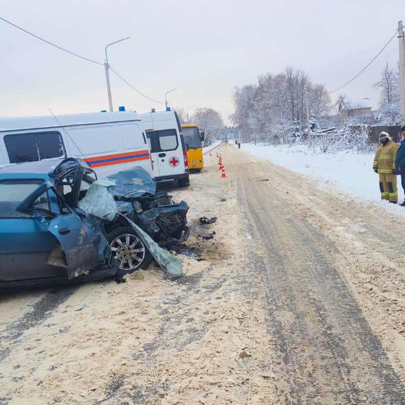 ДТП с участием экскурсионного автобуса под Калугой - пострадали шестеро  детей - 25.11.2023, Sputnik Армения