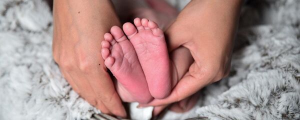 Новорожденный ребенок - Sputnik Армения