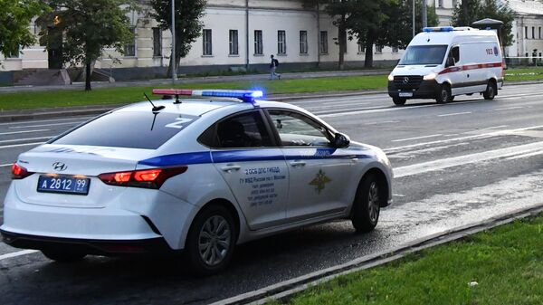 Автомобиль полиции и скорой помощи - Sputnik Армения