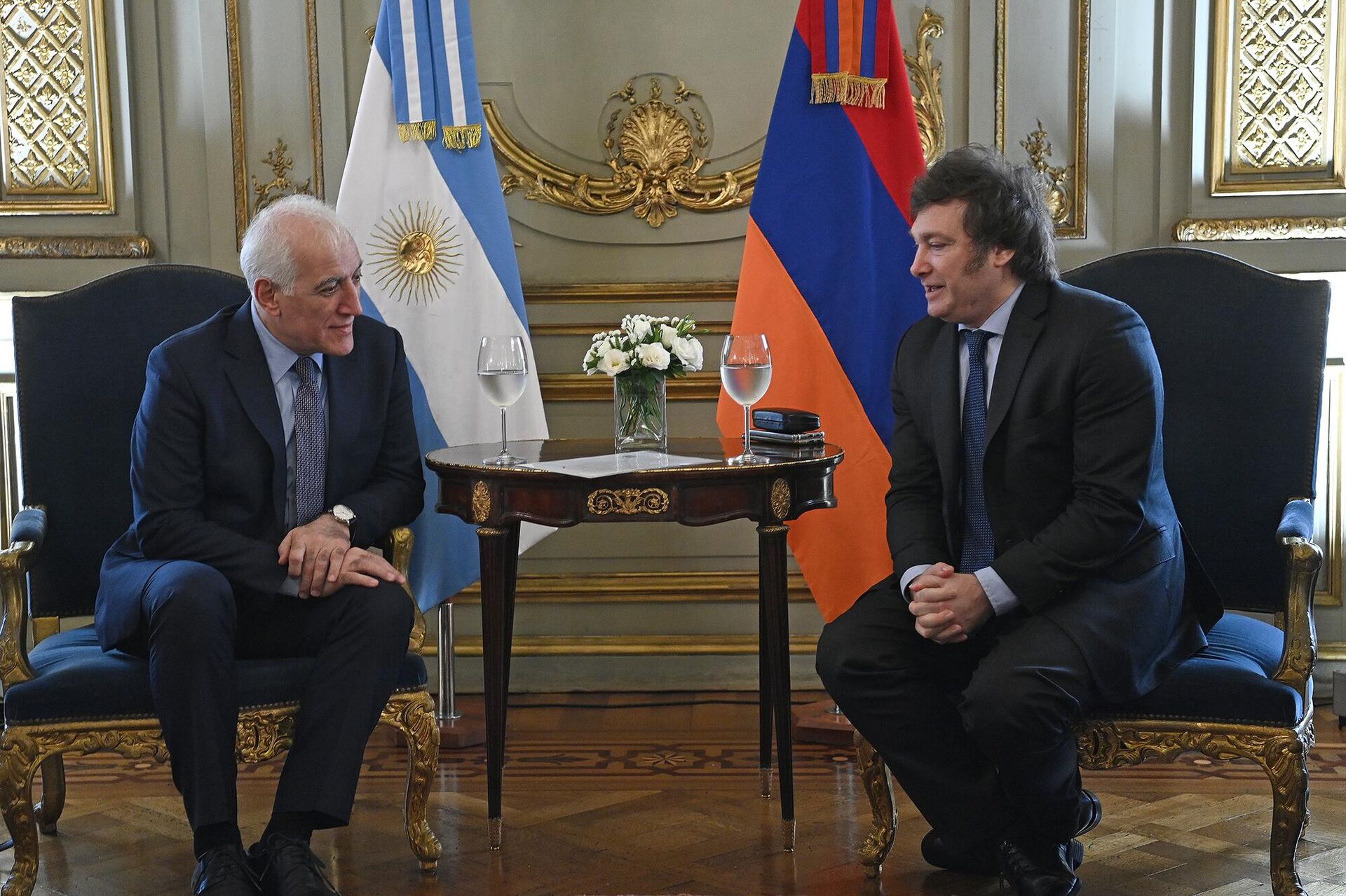 Президент Ваагн Хачатурян встретился с аргентинским коллегой Хавьером Миллеем (9 декабря 2023). Буэнос-Айрес - Sputnik Армения, 1920, 10.12.2023