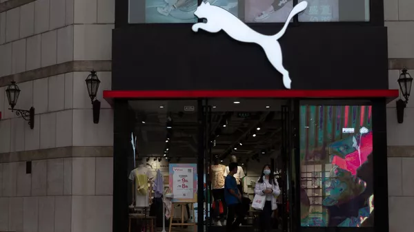 Витрина магазина PUMA.  - Sputnik Армения