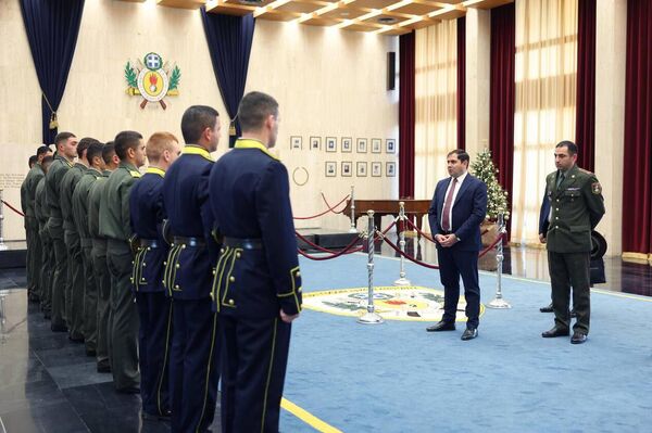 Министр обороны Сурен Папикян посетил Военную академию сухопутных войск Греции (14 декабря 2023). Греция - Sputnik Армения