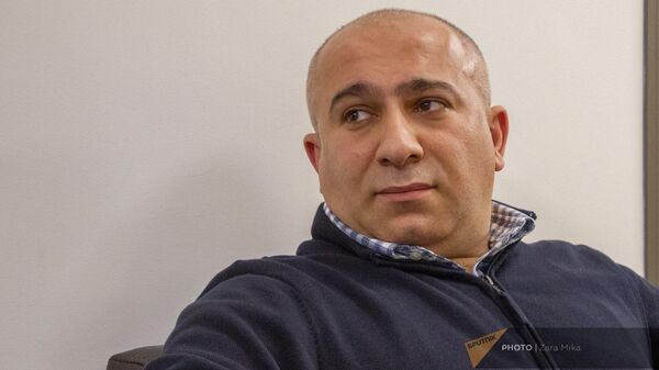 Политолог Ален Гевондян в гостях радио Sputnik - Sputnik Армения