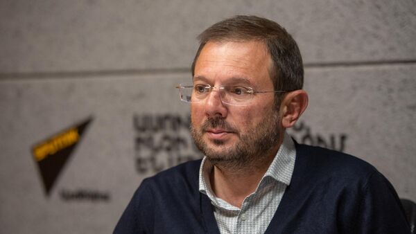 Գեղամ Մանուկյան - Sputnik Արմենիա