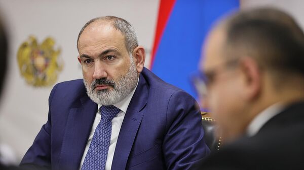 Премьер-министр Никол Пашинян на обсуждении отчета о деятельности за 2023 год в Министерстве экономики (22 декабря 2023). Еревaн - Sputnik Армения
