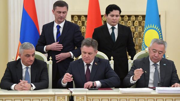 Подписание соглашения о свободной торговле между ЕАЭС и Республикой Иран - Sputnik Армения