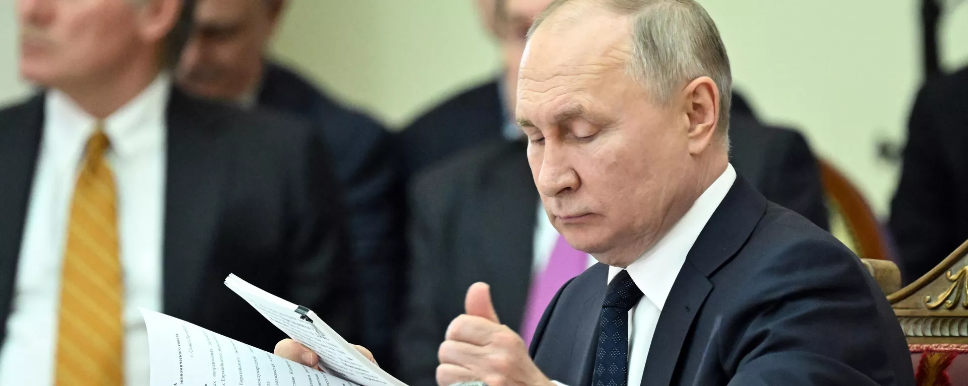 Президент РФ Владимир Путин на заседании Высшего Евразийского экономического совета в широком составе (25 декабря 2023). Санкт-Петербург - Sputnik Армения, 1920, 26.12.2023