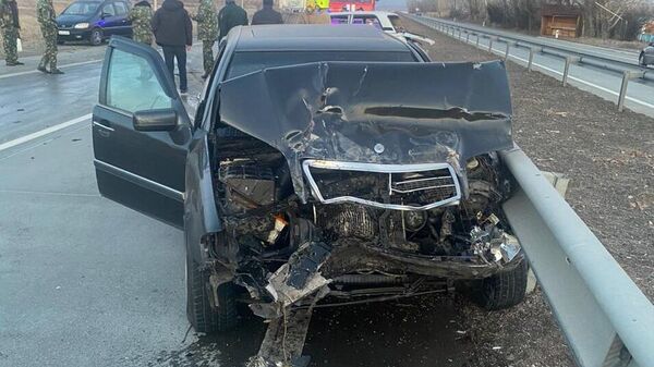 Дорожно-транспортное происшествие на Аштаракском шоссе (2 января 2024). Арагацотн - Sputnik Армения