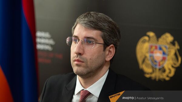 Министр юстиции Григор Минасян на пресс-конфереции (8 января 2024). Еревaн - Sputnik Армения