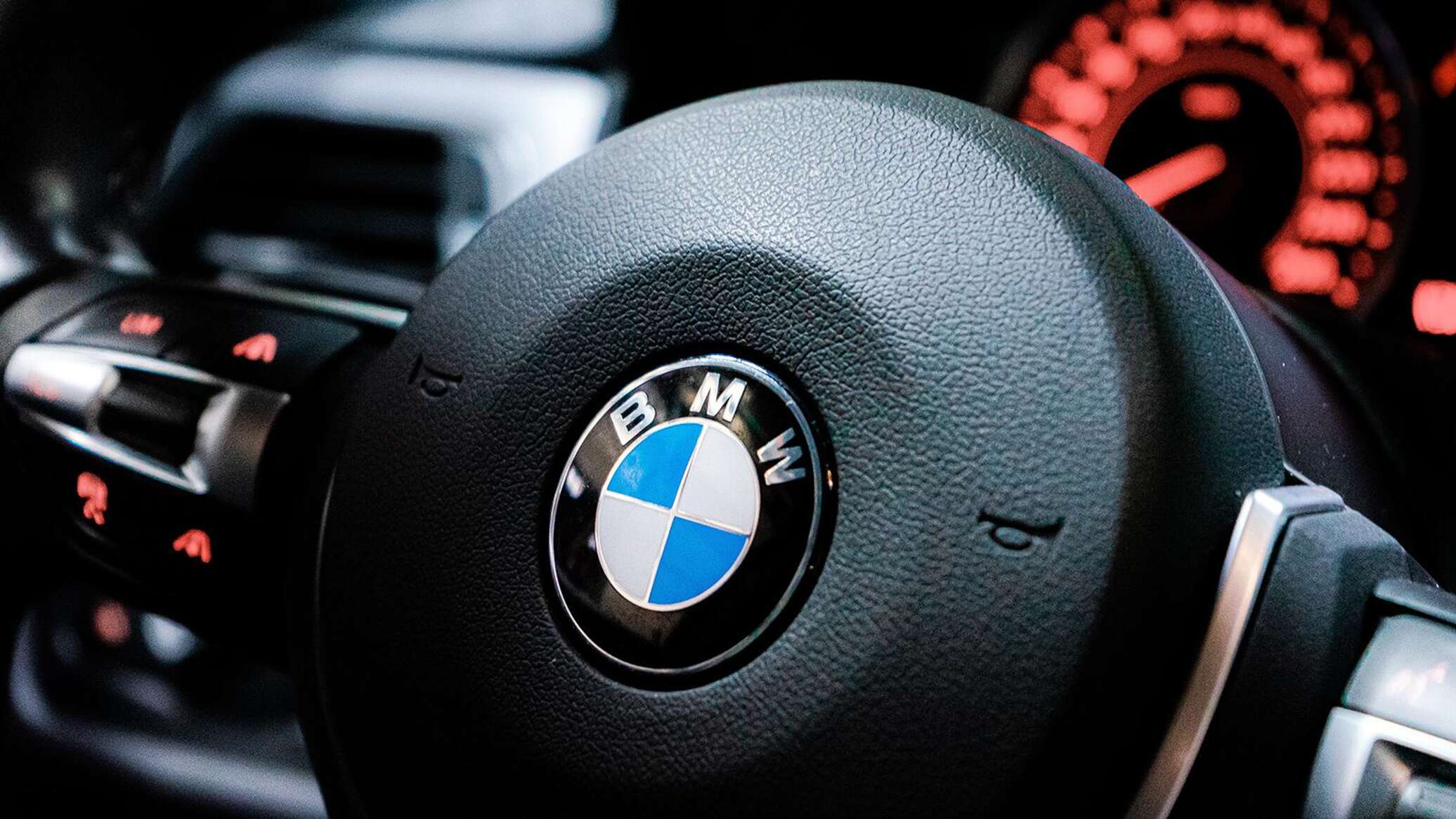 BMW отзовет тысячи автомобилей в России - 25.04.2023, Sputnik Армения