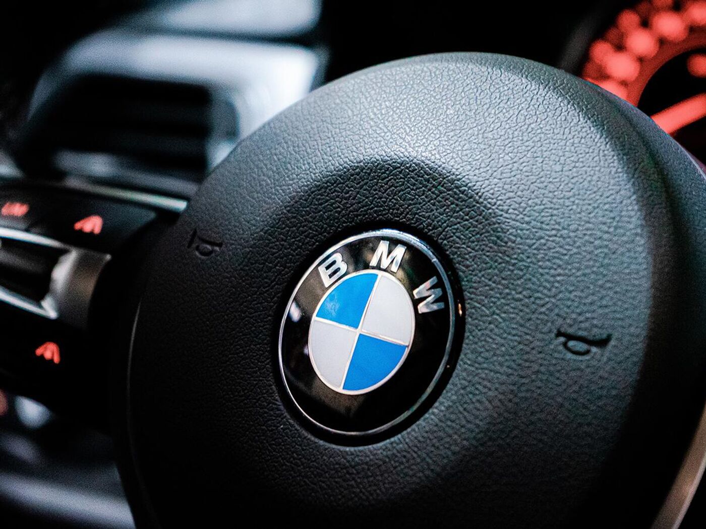 BMW отзовет тысячи автомобилей в России - 25.04.2023, Sputnik Армения