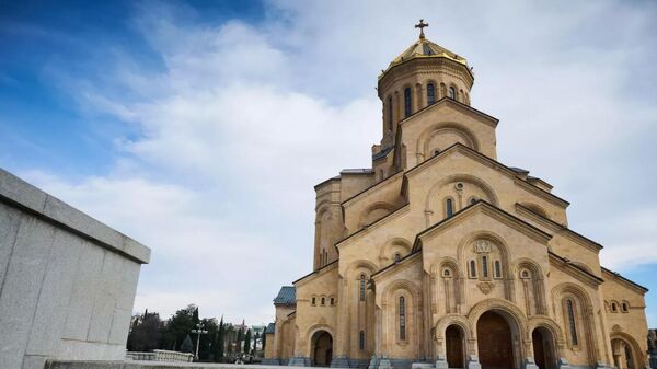 Кафедральный собор Святой Троицы в Тбилиси - Sputnik Армения