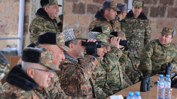 На одном из военных полигонов Минобороны были проведены гибридные показательные тактические занятия (26 января 2024). - Sputnik Армения