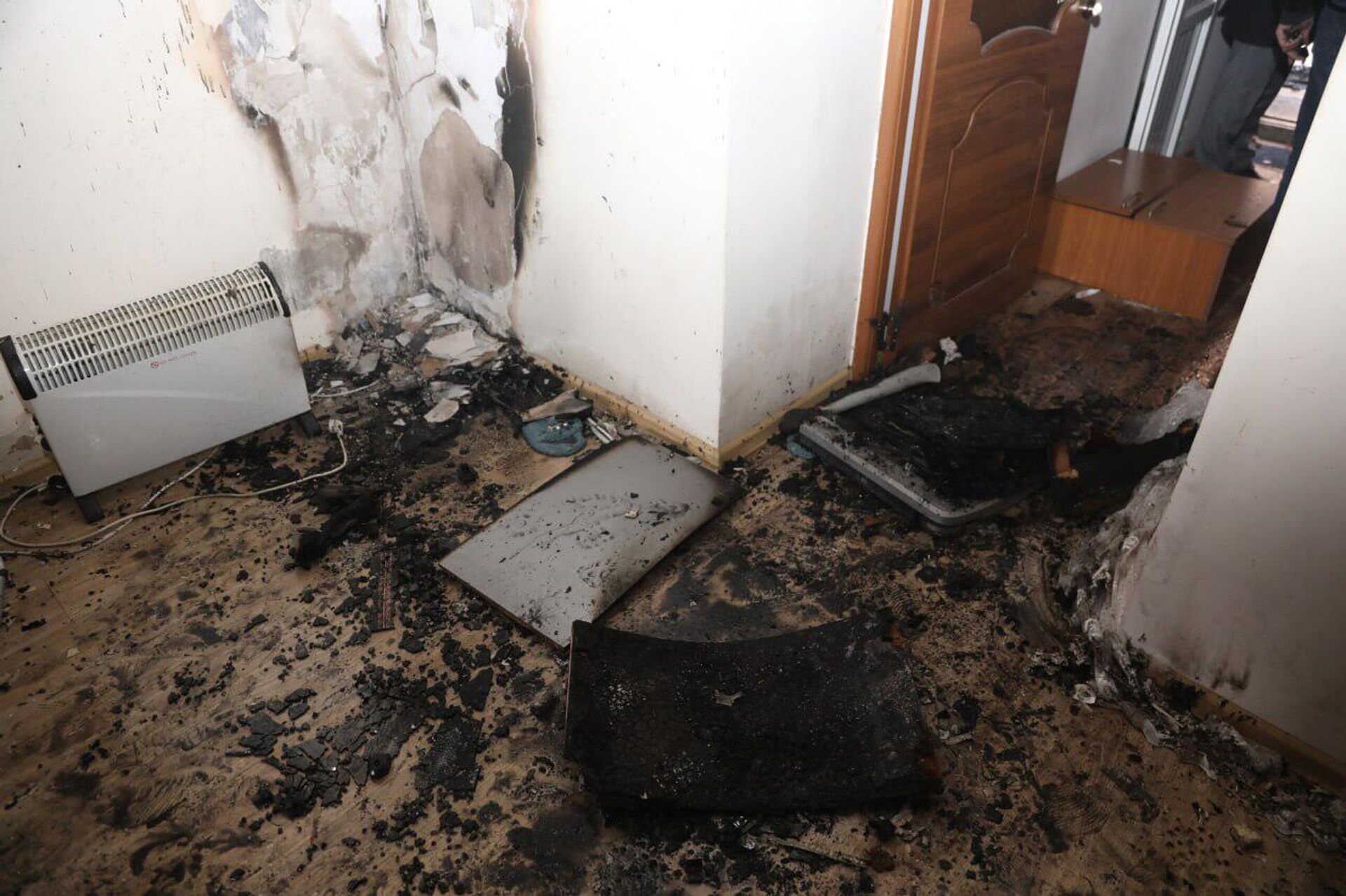 Последствия взрыва в жилом доме на улице Тавризяна (22 февраля 2024). Еревaн - Sputnik Արմենիա, 1920, 22.02.2024