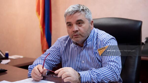 Замминистра экономики Армении Артак Камалян - Sputnik Армения