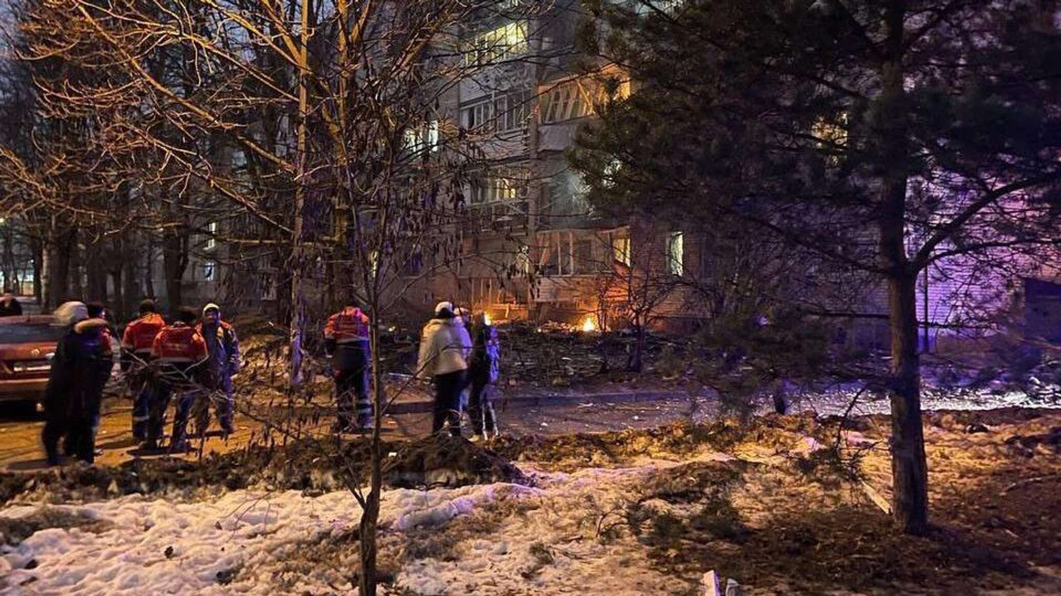 Взрыв (предположительно от падения БПЛА) и его последствия в  Санкт-Петербурге