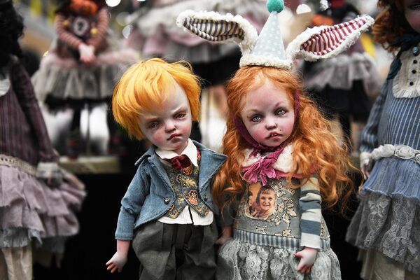 Куклы, представленные на выставке Весенний бал кукол в Москве - Sputnik Армения