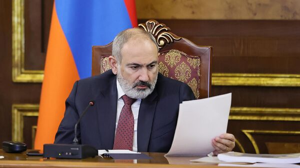Премьер-министру Николу Пашиняну доложен отчет о деятельности инспекционных органов, подведомственных правительству, за 2023 год (11 марта 2024). Еревaн - Sputnik Армения