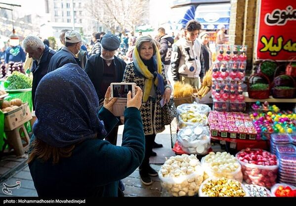 Праздничные покупки к Новрузу в Иране - Sputnik Армения