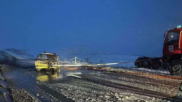 Дорожно-транспортное происшествие на дороге Систан-Горис (19 марта 2024). Сюник - Sputnik Армения