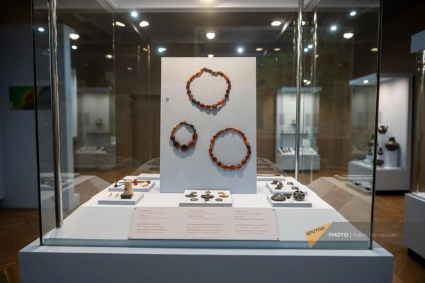 Լճաշենից հայտնաբերված զարդեր Պատմության թանգարանում - Sputnik Արմենիա