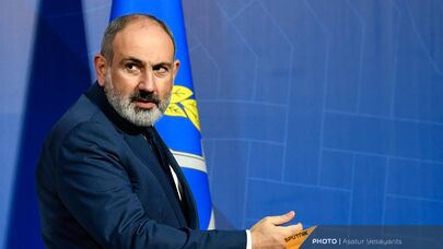 Премьер-министр Никол Пашинян перед началом саммита лидеров стран-участниц ОДКБ (23 ноября 2022). Еревaн