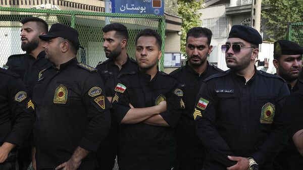 Офицеры полиции Ирана - Sputnik Армения