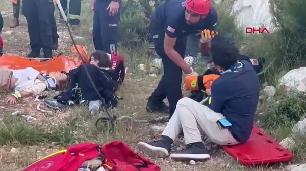 Кабинка фуникулера рухнула с высоты в турецкой провинции Анталья, 1 человек погиб, 7 пострадали - Sputnik Армения
