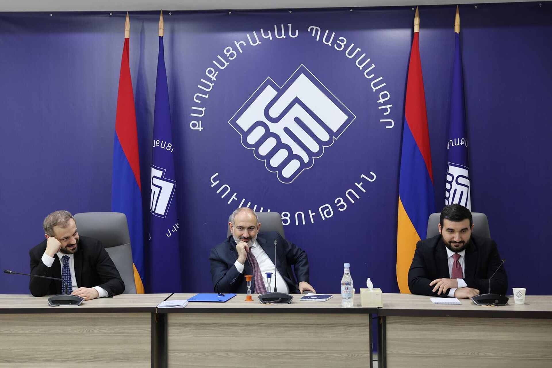 Заседание инициативной группы партии Гражданский договор (18 апреля 2024). Еревaн - Sputnik Армения, 1920, 18.04.2024