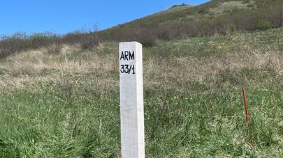 Первый пограничный столб на государственной границе Армения-Азербайджан