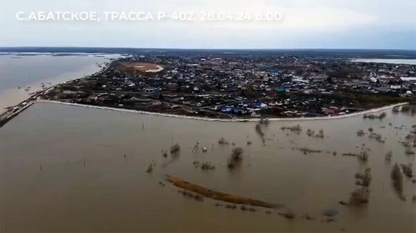 Вода в Тюменской области продолжает прибывать: кадры затопленных территорий - Sputnik Արմենիա