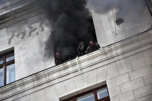 Пожар в здании Дома профсоюзов в Одессе - Sputnik Армения