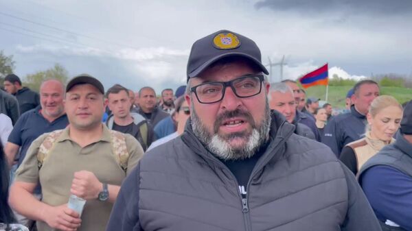 Депутат назвал угрозой заявление СНБ по поводу шествия 