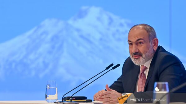 Премьер-министр Никол Пашинян на пресс-конференции (7 мая 2024). Еревaн - Sputnik Армения