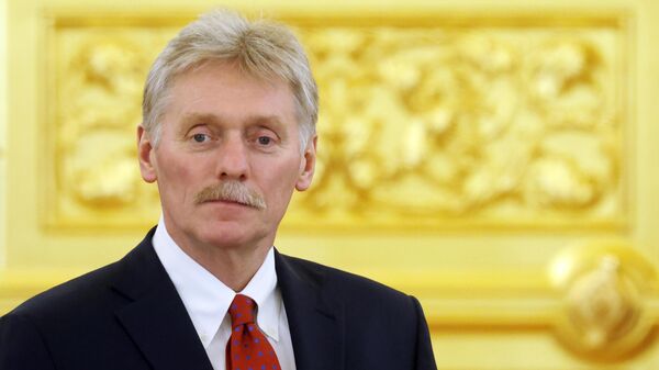 Пресс-секретарь президента РФ Дмитрий Песков на юбилейном заседании Высшего Евразийского экономического совета (ВЕЭС) на саммите стран - участниц Евразийского экономического союза (ЕАЭС) (8 мая 2024). Москва - Sputnik Армения