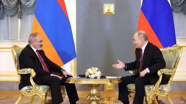 ՌԴ նախագահ Վլադիմիր Պուտինի ու ՀՀ վարչապետ Նիկոլ Փաշինյանի երկկողմ հանդիպումը - Sputnik Արմենիա