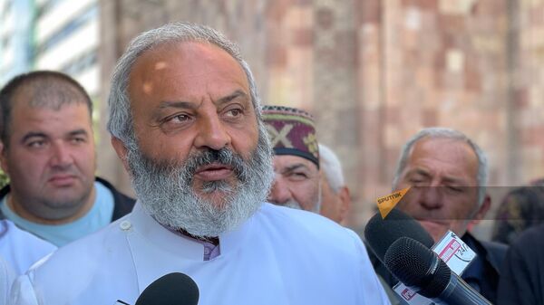 Епископ Баграт Галстанян отвечает на вопросы прессы (10 мая 2024). Еревaн - Sputnik Армения
