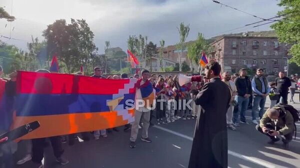 Шествие молодежи в Ереване в поддержку движения Тавуш во имя родины - Sputnik Армения