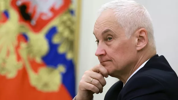 Министр обороны РФ Андрей Белоусов на встрече президента России с командующими войсками военных округов (15 мая 2024). Москвa - Sputnik Армения