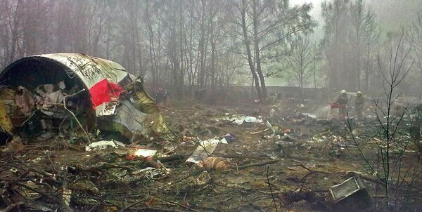 Լեհաստանի նախագահի ինքնաթիռի բեկորները վթարից հետո։ - Sputnik Արմենիա