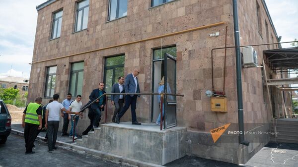 Реконструкция филиала ГНКО Национальный центр по контролю и профилактике заболеваний в Арташате - Sputnik Армения